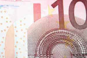 La libra esterlina cuadriculada Vs Euro como BoE facilitando los montajes de especulación, las órdenes de fábrica de Alemania se deslizan