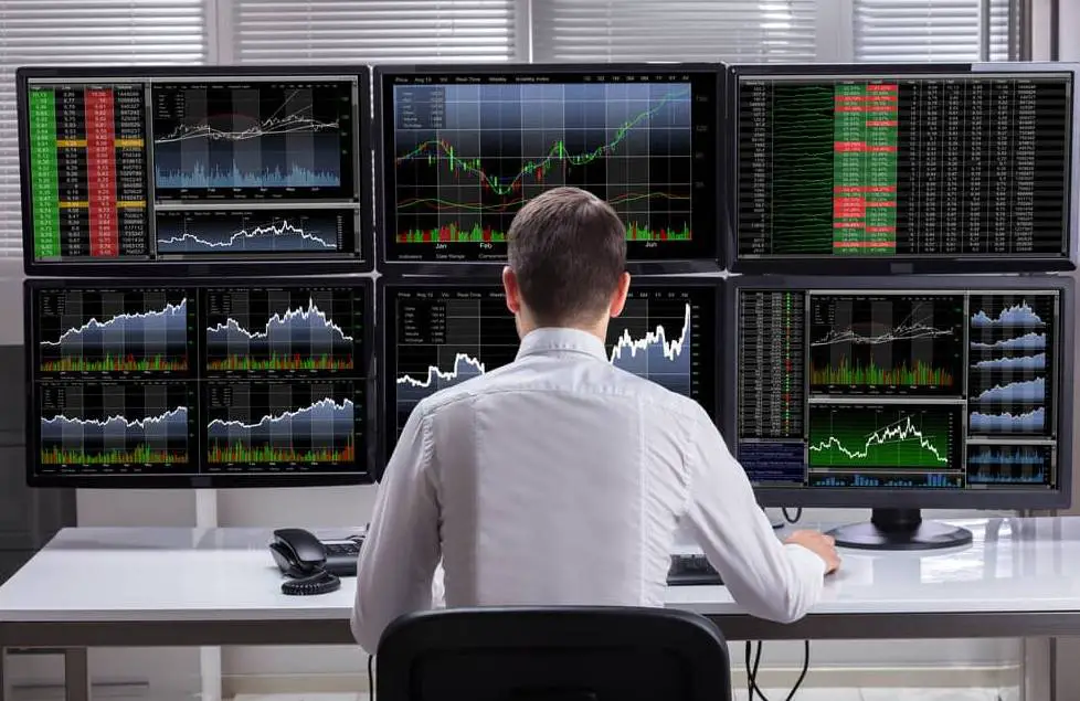 Múltiples Monitores o pantallas para Trading