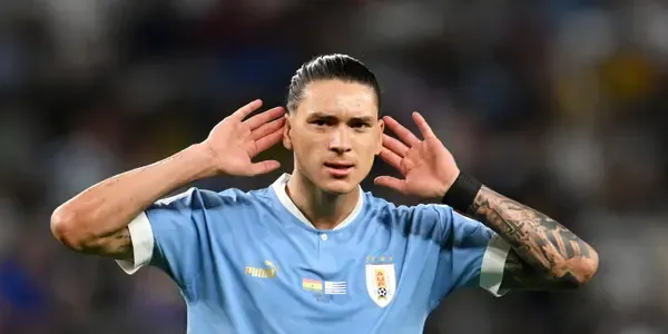 What is Darwin Núñez net worth estimated? How did he get his fortune? What is Darwin Núñez net worth estimated? How did he get his fortune?